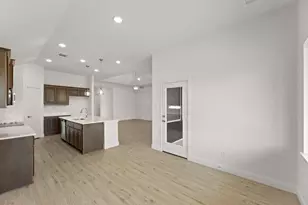 1404 Coventry Dr, Aubrey, TX 76227 - Photo 8