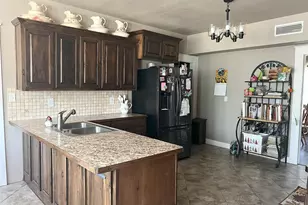 1447 Co Rd 189, Gainesville, TX 76240 - Photo 2