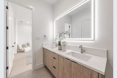 2523 Hondo Avenue #102, Dallas, TX 75219 - Photo 18