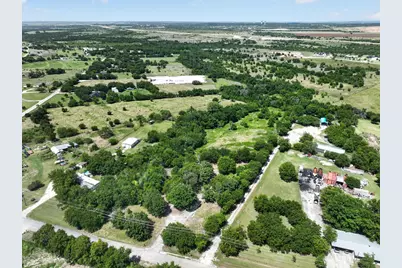 8720 Roaring Creek Road, Joshua, TX 76058 - Photo 10