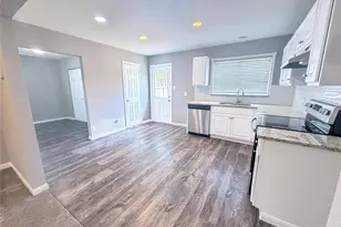 2117 N Hickory St, Sherman, TX 75092 - Photo 10