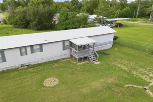5227 Skyline Dr, Chandler, TX 75758 - Photo 4