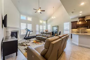 7757 Cooke Dr, Irving, TX 75063 - Photo 20