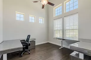 7757 Cooke Dr, Irving, TX 75063 - Photo 4