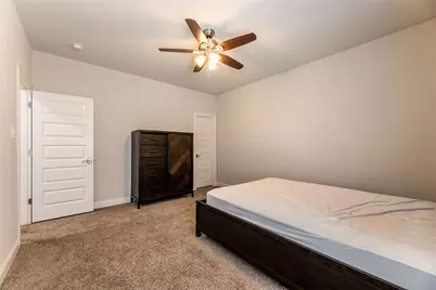7757 Cooke Drive, Irving, TX 75063 - Photo 34