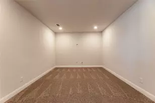 7757 Cooke Dr, Irving, TX 75063 - Photo 30