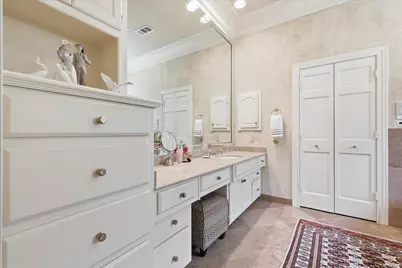 5909 Club Hill Place, Dallas, TX 75248 - Photo 18
