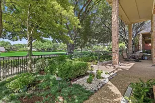 5909 Club Hill Pl, Dallas, TX 75248 - Photo 30