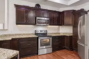 922 Bayonne St, Dallas, TX 75212 - Photo 6