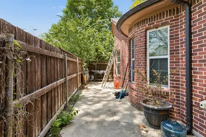 922 Bayonne Street, Dallas, TX 75212 - Photo 24