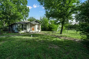 2817 Burnett Ave, Waco, TX 76711 - Photo 2