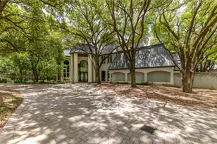 2420 Lincoln Dr, Arlington, TX 76006 - Photo 1