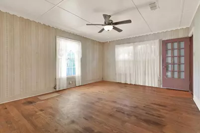 1411 Main Street, Denison, TX 75020 - Photo 14