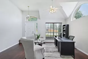 4207 Osborn Rd, Dallas, TX 75227 - Photo 2