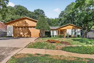 1820 Holly Oak St, Arlington, TX 76012 - Photo 28