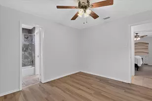 1820 Holly Oak St, Arlington, TX 76012 - Photo 20