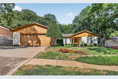 1820 Holly Oak Street, Arlington, TX 76012 - Photo 1