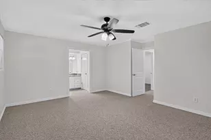 1820 Holly Oak St, Arlington, TX 76012 - Photo 18