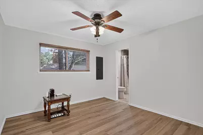 1820 Holly Oak Street, Arlington, TX 76012 - Photo 20