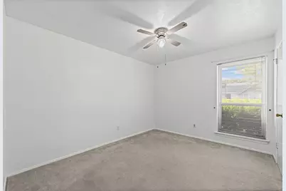 525 Alva Drive, Grand Prairie, TX 75052 - Photo 18