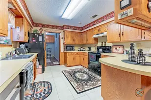 800 E Clinton Ave, Athens, TX 75751 - Photo 4