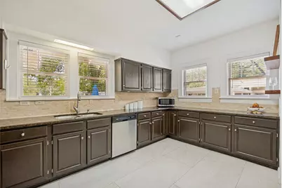 6106 Worth Street, Dallas, TX 75214 - Photo 12