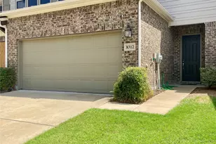 8312 Tuscarora Ln, Dallas, TX 75252 - Photo 2
