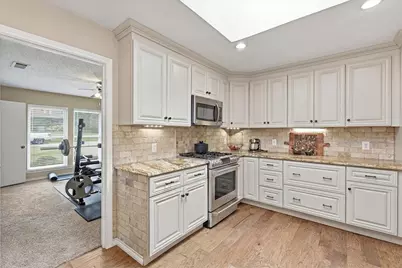 2816 N Creekwood Drive, Grapevine, TX 76051 - Photo 16