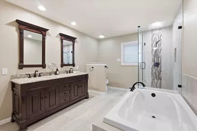 2816 N Creekwood Drive, Grapevine, TX 76051 - Photo 20