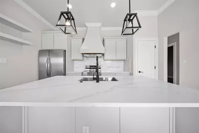 1818 E Tucker Street, Fort Worth, TX 76104 - Photo 10