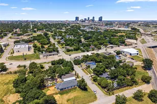 1818 E Tucker St, Fort Worth, TX 76104 - Photo 26