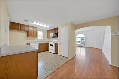 6711 Spur Ridge Court, Arlington, TX 76002 - Photo 6