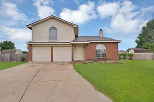 6711 Spur Ridge Ct, Arlington, TX 76002 - Photo 2