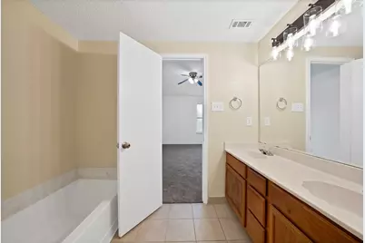 6711 Spur Ridge Court, Arlington, TX 76002 - Photo 18