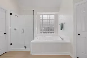 805 Doral Dr, Mansfield, TX 76063 - Photo 18
