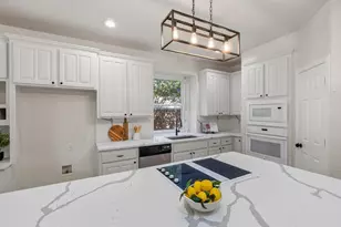 805 Doral Dr, Mansfield, TX 76063 - Photo 8