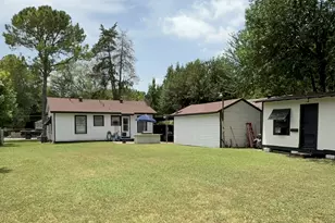 8411 Birch Ave, Dallas, TX 75217 - Photo 10