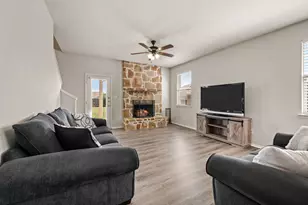 13160 Larks View Point, Fort Worth, TX 76244 - Photo 4
