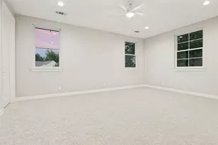 4347 Royal Ridge Dr, Dallas, TX 75229 - Photo 16