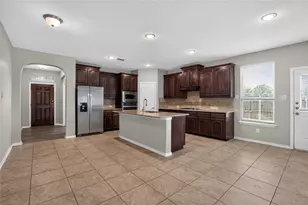 2 Mapleridge Dr, Edgecliff Village, TX 76134 - Photo 16