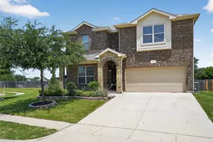 2 Mapleridge Dr, Edgecliff Village, TX 76134 - Photo 2