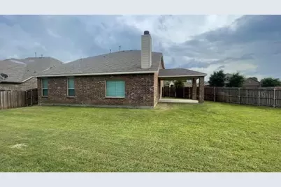 2 Mapleridge Drive, Edgecliff Village, TX 76134 - Photo 16