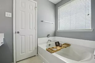 9121 Liberty Crossing Dr, Fort Worth, TX 76131 - Photo 12