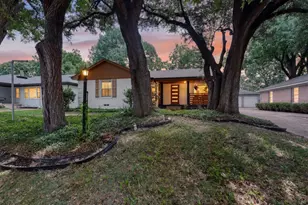 10520 Lippitt Ave, Dallas, TX 75218 - Photo 1