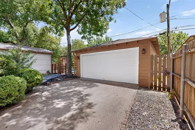 10520 Lippitt Avenue, Dallas, TX 75218 - Photo 34