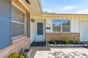 2626 Rosewood Dr, Mesquite, TX 75150 - Photo 2