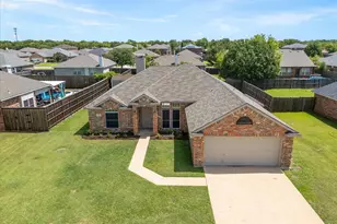 509 E Church St, Forney, TX 75126 - Photo 2