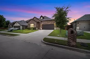 2526 Thayne Dr, Anna, TX 75409 - Photo 2
