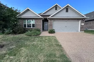 1323 Rosler St, Mansfield, TX 76063 - Photo 2