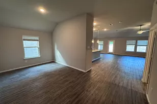 1323 Rosler St, Mansfield, TX 76063 - Photo 12